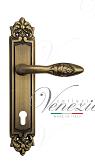 Дверная ручка Venezia на планке PL96 мод. Casanova (мат. бронза) под цилиндр